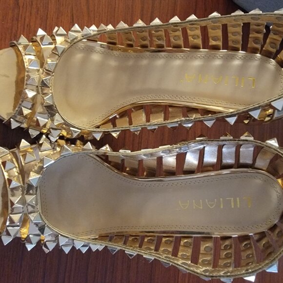 Gold Stilettos - Picture 2 of 3